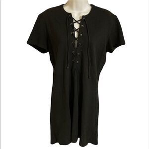 ✨ Reformation Caroline Lace Up T Shirt Dress ✨